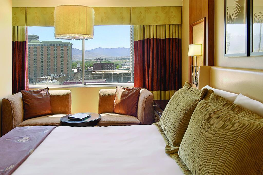 Harrah'S Reno Hotel & Casino Екстериор снимка