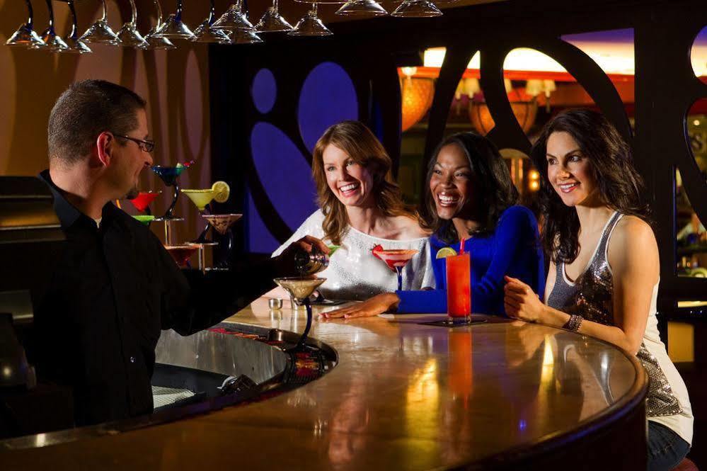 Harrah'S Reno Hotel & Casino Екстериор снимка
