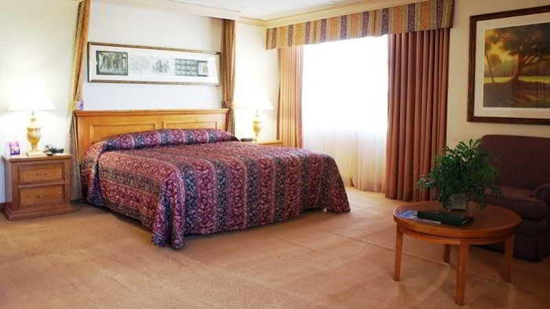 Harrah'S Reno Hotel & Casino Екстериор снимка